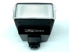 Metz 30 B3 Flash Unit Universal Center Contact Camera Flash