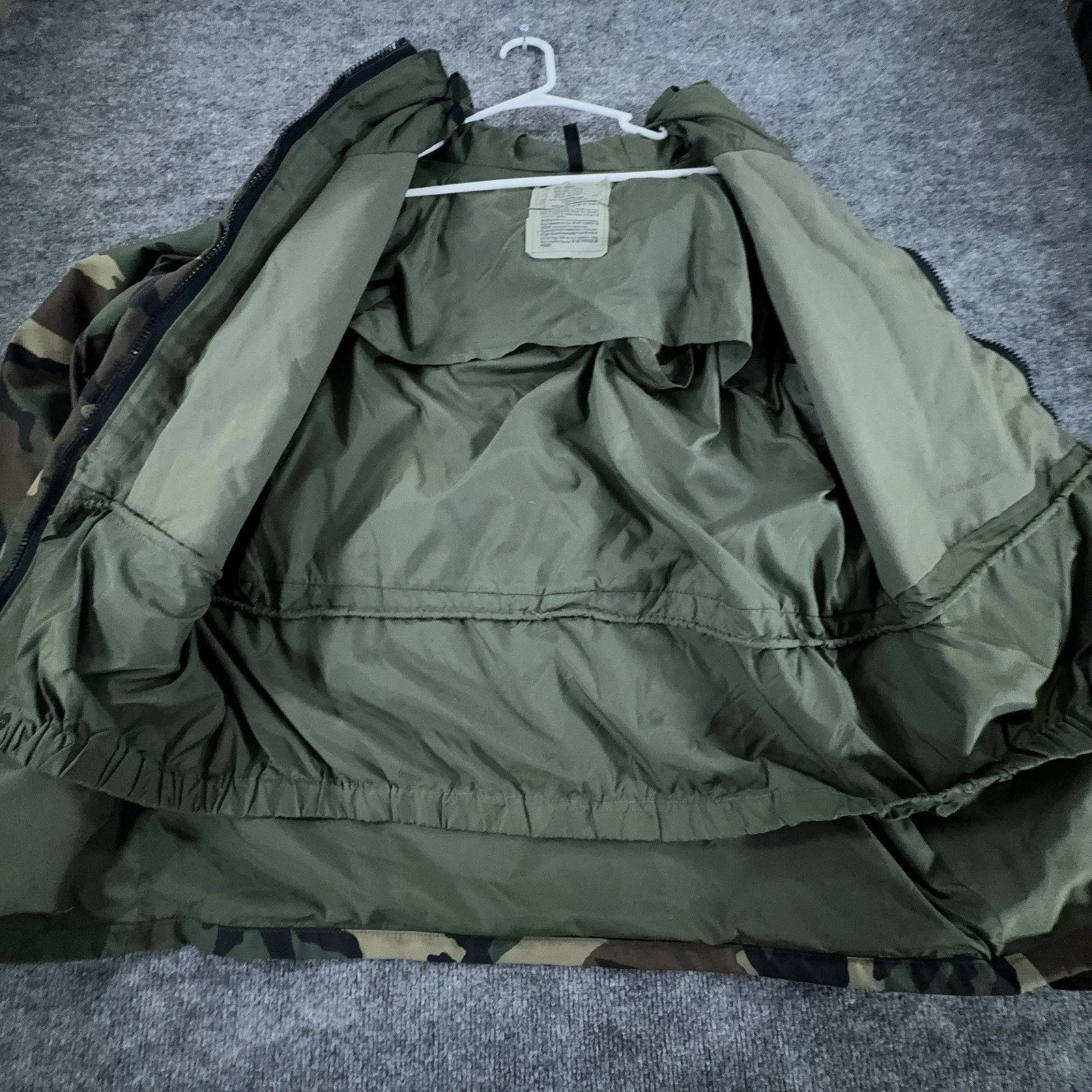 US Military ECWCS Gen 1 Woodland Camo Cold Weather Parka Jacket Pants Set Large - product detail image 13