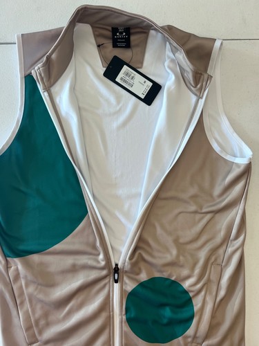 NWT Oakley Staple Range Vest RARE S75 Collection F0A400544-9SG - Picture 3 of 11