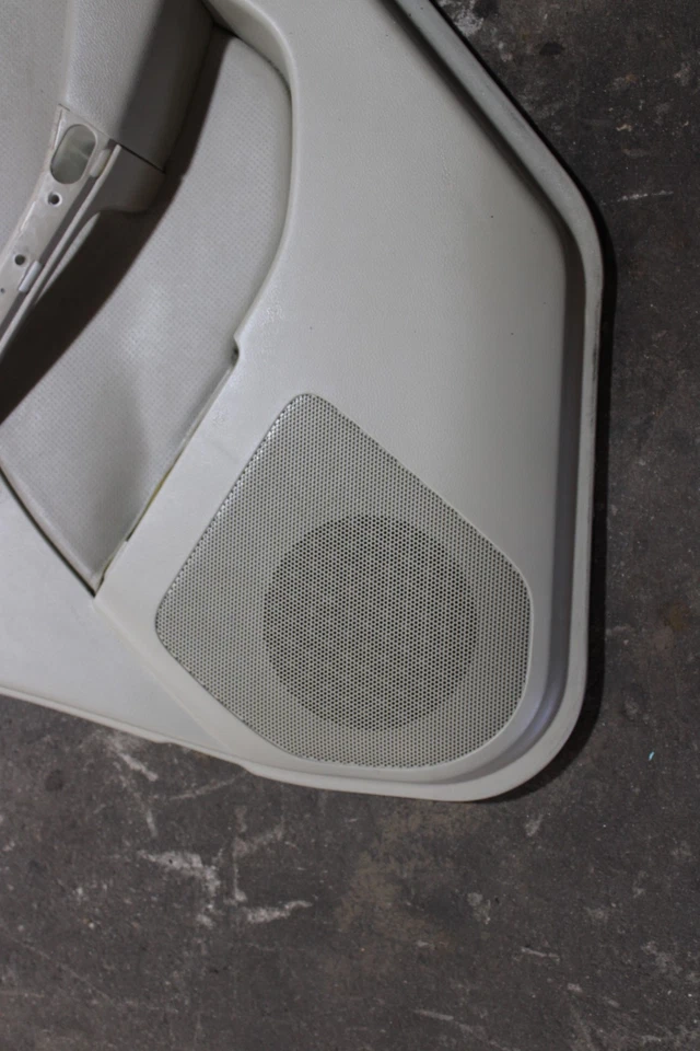 03 04 05 06 G35 PANEL PUERTA SEDÁN REPOSABRAZOS CUBIERTA ALTAVOZ TRASERO DERECHO OEM 82952 Foto 2 de 4