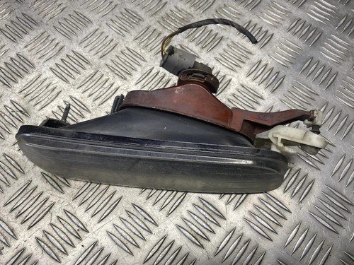 BMW 3 E46 Nebelscheinwerfer vorne rechts 147272RE 2.00 Diesel 100kw 21067834