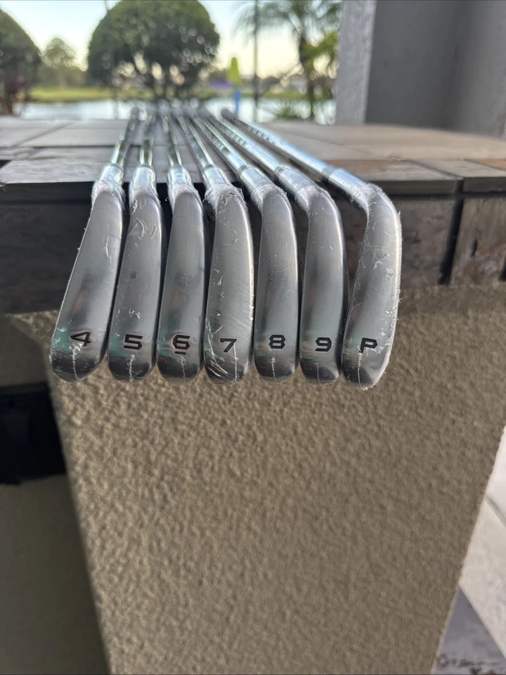 Juego de hierro forjado Honma TOUR WORLD TW 757 VX 4-PW X-Stiff nuevo virola personalizada Foto 2 de 4