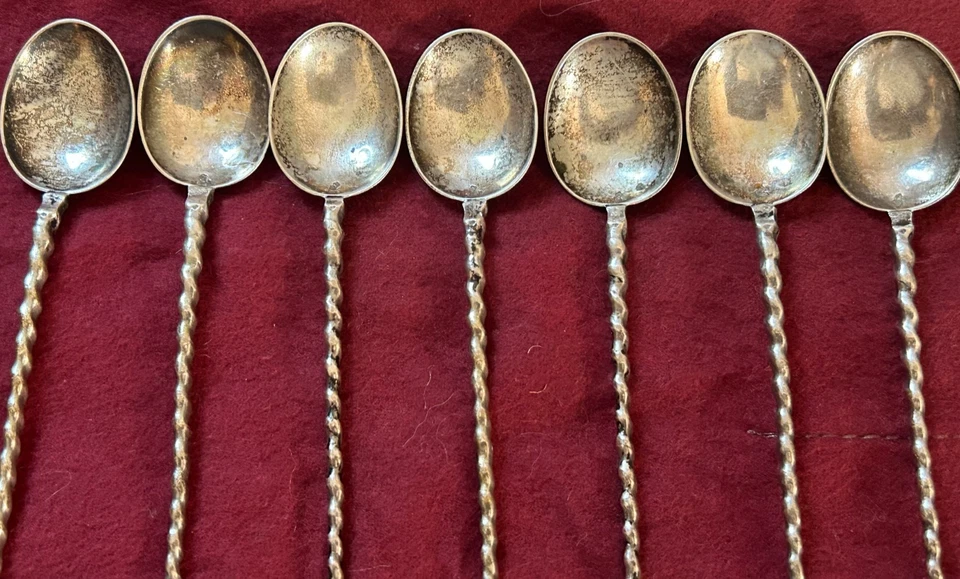 Juego de 7 cucharas figurativas holandesas de plata Hanau Jans Rinze Spaanstra siglo XIX Foto 2 de 4