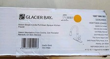 Halwin Single-Handle Pull Down Sprayer Kitchen Faucet in Matte Gold