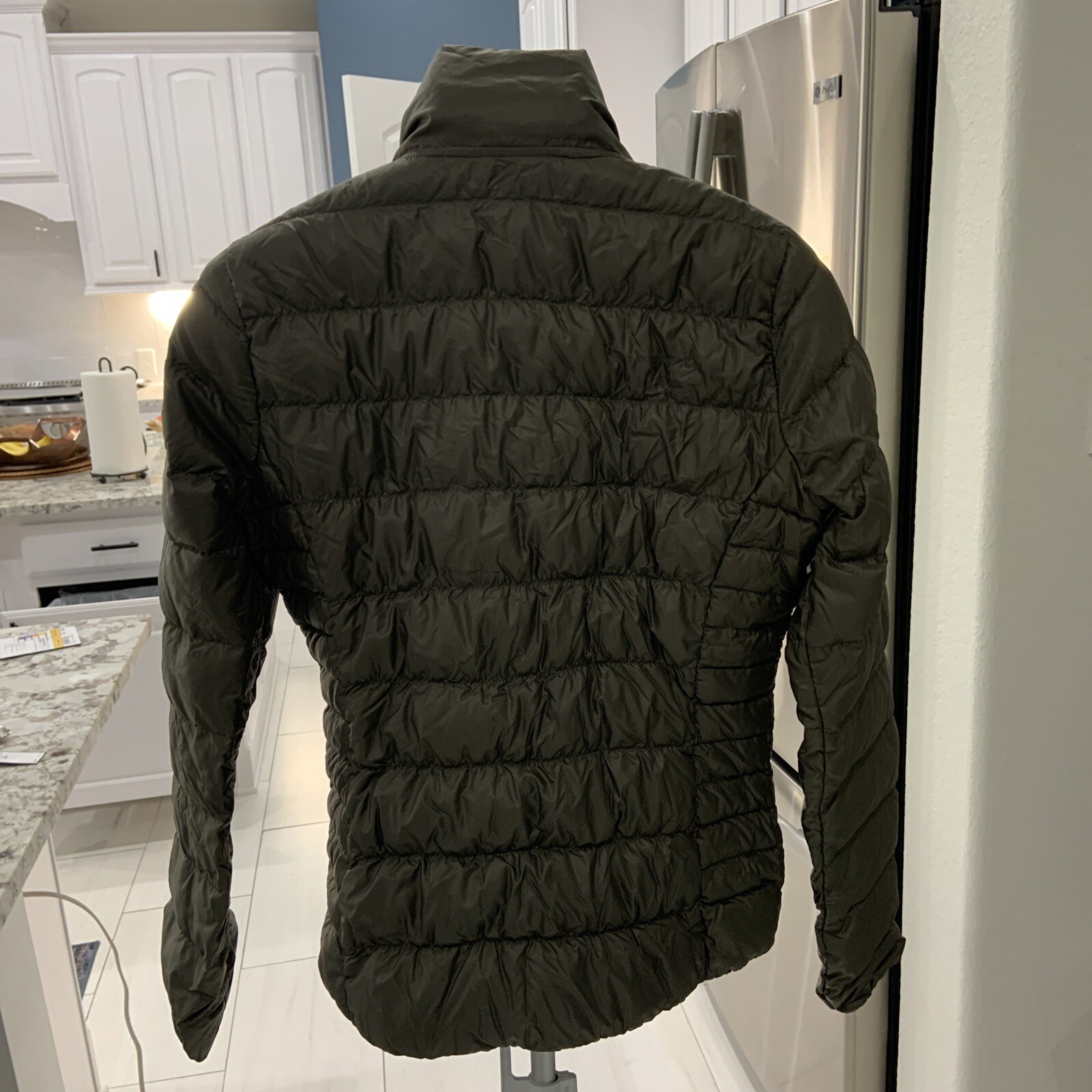 Athleta Down Jacket Lightweight Quilted Winter Si… - image 6