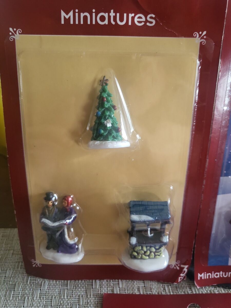 Cobblestone Corners / House  Christmas ornaments, Christmas, Novelty  christmas