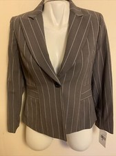 NWT Women  s Garfield  Marks Petite Blazer Grey Striped Size 4