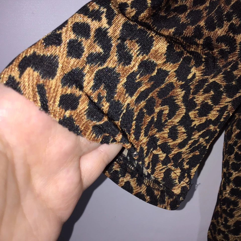 Túnica Jostar para mujer ajustada elástica tejida talla S/M tostada negra con estampado de leopardo Foto 3 de 4