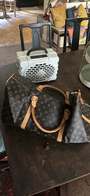 Louis Vuitton Monogram Brown Large Duffle Bag Zip Closure Lock & Key Gold