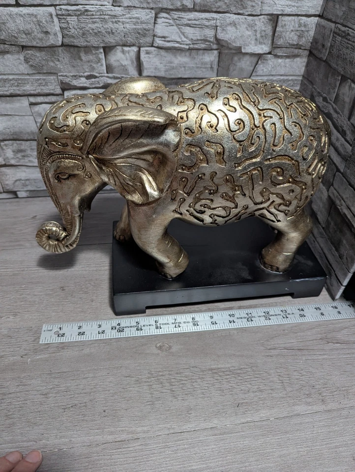 Large 15.5"x11" Ornate Silver Elephant Resin Statue Animal Decor Art Sculpture - Image 3 of 4