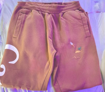 Carrots by Anwar Carrots Wordmark Sweats Size Large 100% Cottton