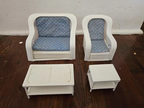 Vintage 1983 Mattel Barbie Dream House Wicker Living Room Set.