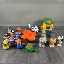 Fisher Price Little People Lot of 17 Mixed Figures Vehicles Animals Helicopter