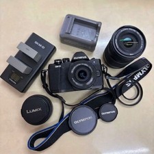 OLYMPUS OM-D E-M10II Camera with Double Lenses and 20mm F1.7 Lens