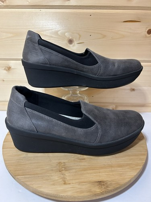 #ad #ad Clarks Women#x27;s Step Rose Moon Platform Size 9M $28.00