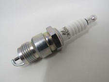 NGK V-Power Spark Plug 4652 WR4-1