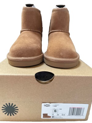 UGG JONA Boots Toddlers US Size 6, Chestnut Brown Fur Lined *NEW WITH BOX* 