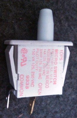HONEYWELL 1DP5 FURNACE MICRO SWITCH DOOR SWITCH
