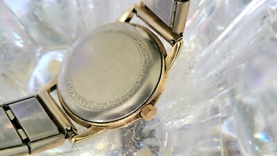 Hamilton ゴールド クロノグラフ腕時計 Ventura Quartz Gold | LIMITED EDITION | Hamilton Watch - H24311730