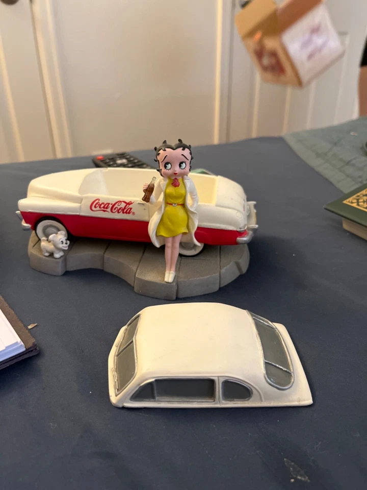 Coche caja vintage betty boop coca cola Foto 2 de 3