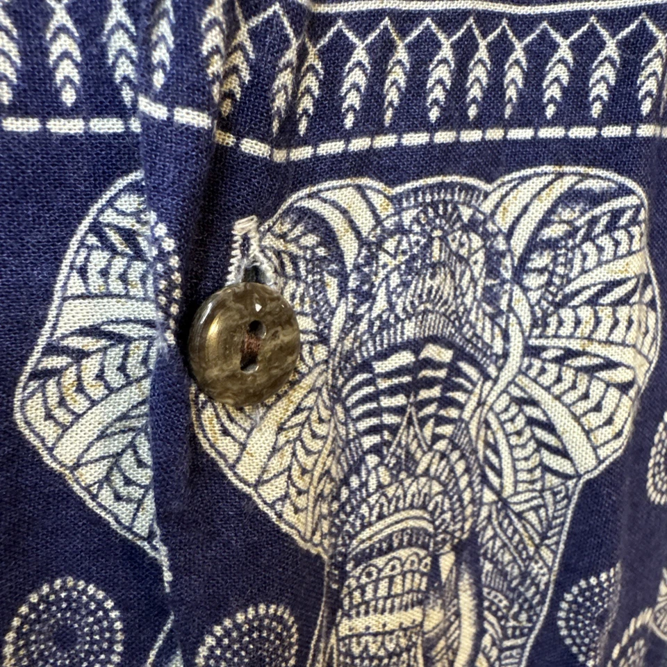 VTG Elephant AOP Short Sleeve Button Up Shirt Mens L Blue Lightweight Thailand - Image 4 of 4