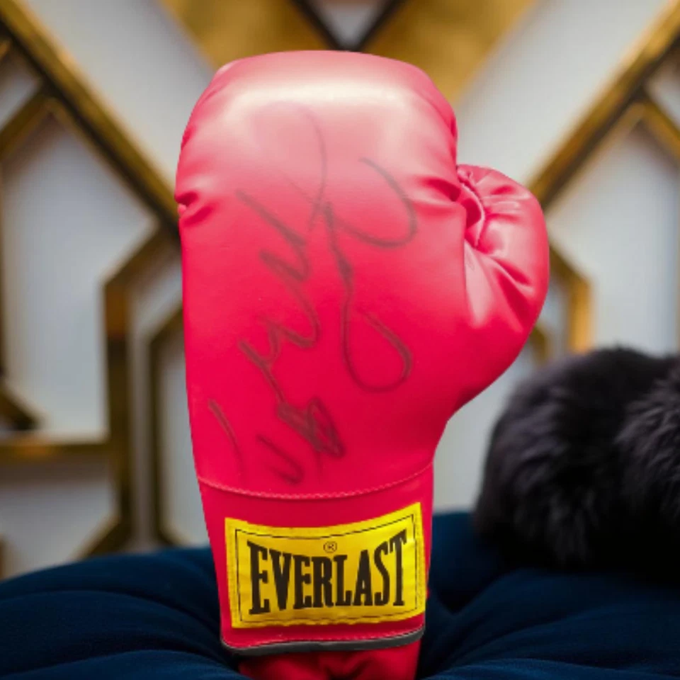 Floyd Mayweather Jr Signed Left Hand 12oz Boxing Glove Autographed - Image 3 of 4