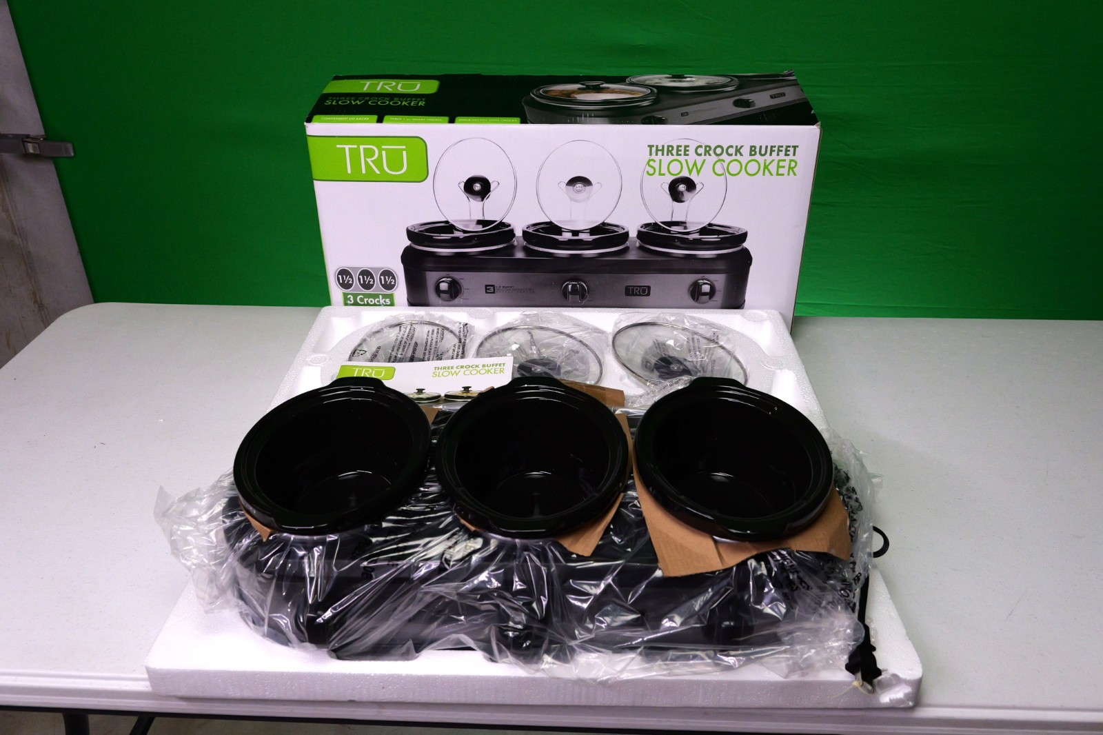 TRU - Triple Buffet Server, Three 2.5 Quart Removable Crock 
