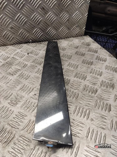 VW PASSAT B5 3B2 Türfensterleiste hinten rechts 3b0839902 1.90 Diesel 29295050