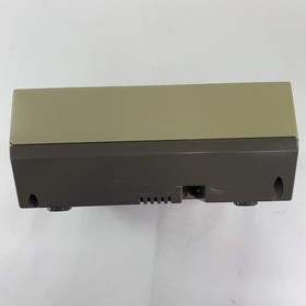 Consola de videojuegos Nintendo Entertainment System NES NES-001 gris cubierta de control