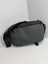 K&F Concept Shoulder Sling Bag Everyday Camera Shoulder Bag DSLR Backpack