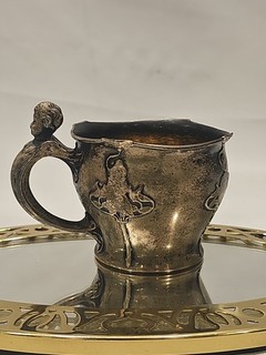 Tazza argento stile Art Nouveau Gorham atenica manico cherubino e fiore bambini