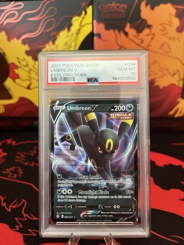 Pokémon Umbreon V 094/203 SWSH07 Evolving Skies Ultra Rare Holo PSA 10