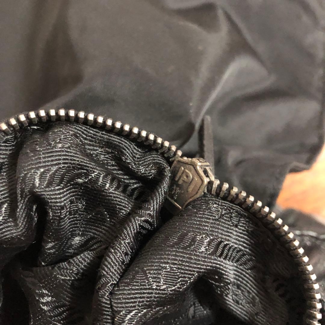 90s PRADA Leather Nylon Shoulder Bag thumbnail 5