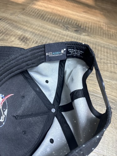Gorra NASA Snap Back Negra Buzz Aldrin Talla Única Estrellas Ajustable - Imagen 8 de 12