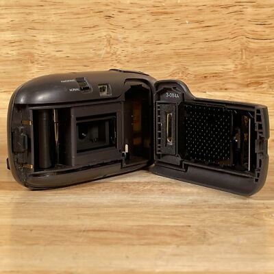 Kodak Cameo Auto Focus QD Film Camera 35mm Point & Shoot