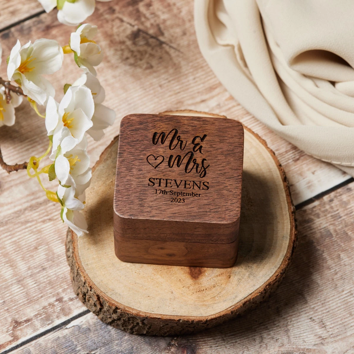 Personalised Mr Mrs Wedding Ring Box Holder for 2 Rings RB 2