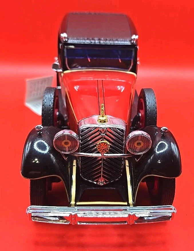 Franklin Mint 1935 Mercedes Benz 770K Grosser Emperor's Limusina 1/24 Diecast Nuevo Foto 4 de 4