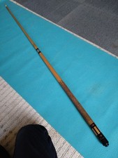 Vintage Adam Cue Maple Straight 30g with Mother of Pearl Dot Used
