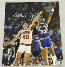 Kareem Abdul-Jabbar Signed Autographed 8x10 Photo Lakers Rare Beckett  BAS COA