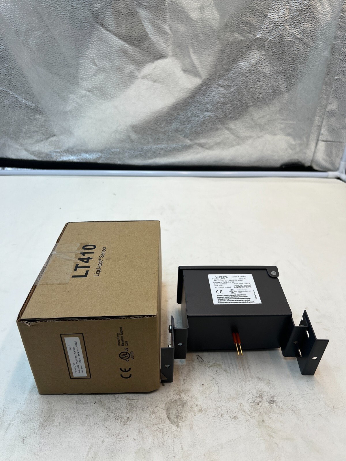 (QTY 1) Liebert LT410 LiquiTect Point Sensor Leak Detection 24V 50
