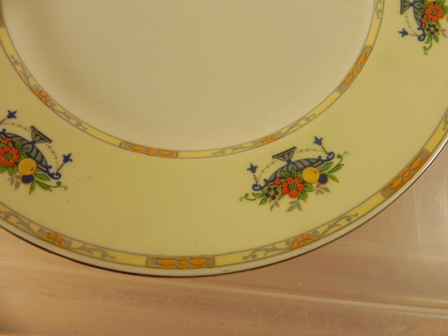 Myott Staffordshire MYO 2327 Fruit / Flower Basket 10 5/8ths Dinner Plate - Picture 2 of 3