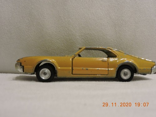 Sabra No 8109 Toronado 1/43