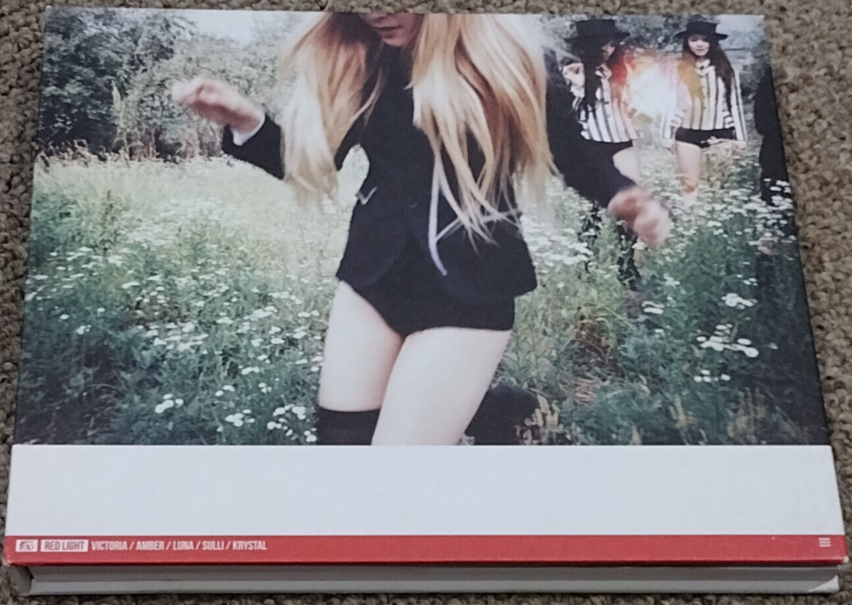 f(x) RED LIGHT アルバム　トレカ付 f(x) Red Light CD トレカ ソルリ クリスタル ルナ アンバー