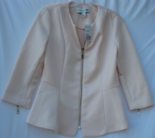 NEW !! Forever 21 polyester/spandex blend zip front jacket women's size small