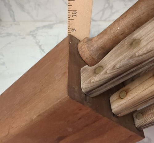 Rogers Butcher Block And Knives - Picture 12 of 13