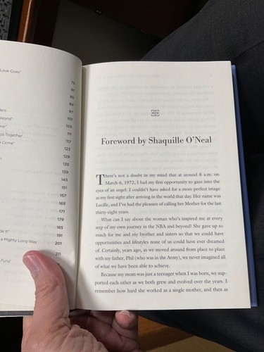 Shaquille O’Neal Twice Signed Book, Also Signed by Shaq’s Mom Who Is The Author - Bild 6 von 7