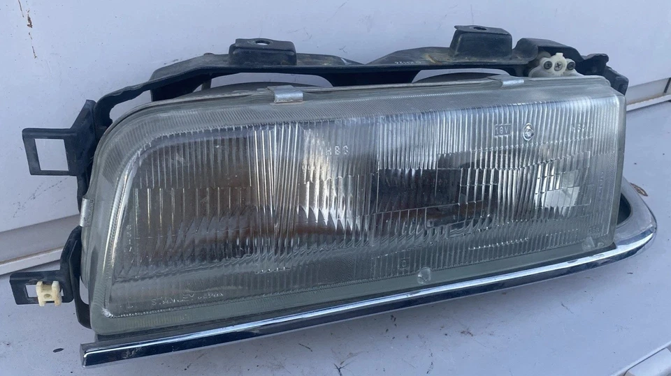 Conjunto de faros de vidrio Stanley izquierdo conductor sedán Acura Legend 87-90 1987-1990 Foto 2 de 4