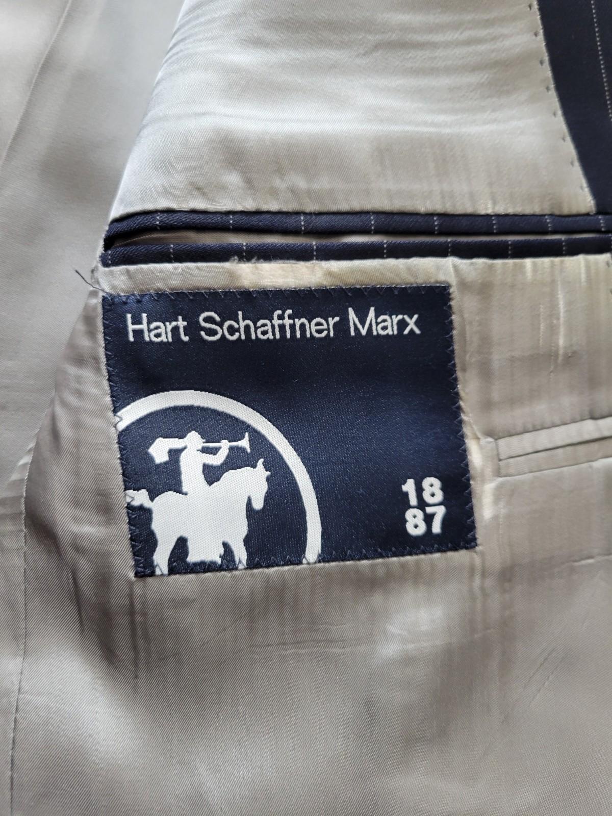 HART SCHAFFNER MARX Men's Sport Coat 40 R Blue Blazer Pinstriped 100% Wool USA