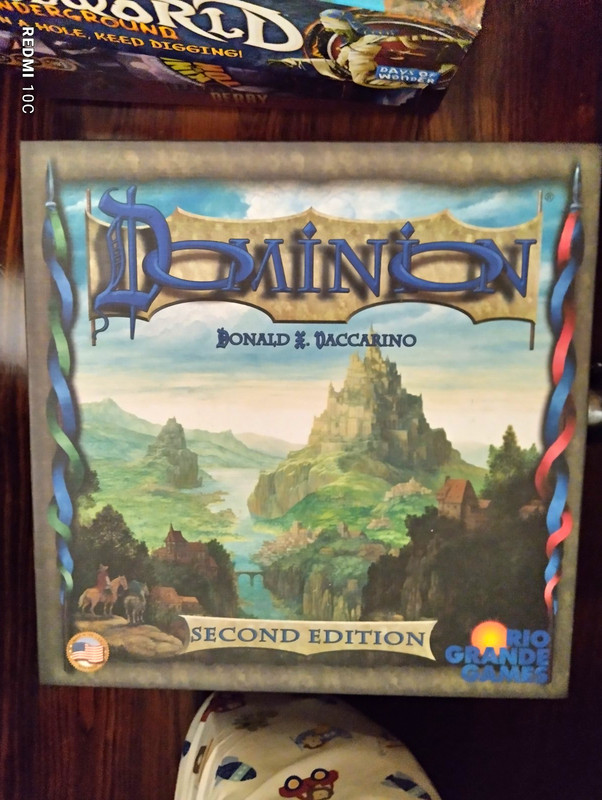 Rio Grande Games Dominion 2nd Edition Complete Card Game Fantasy Award