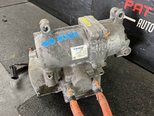 09-13 CADILLAC ESCALADE 6.0 HYBRID AC AIR COMPRESSOR 15233230 - Picture 2 of 16